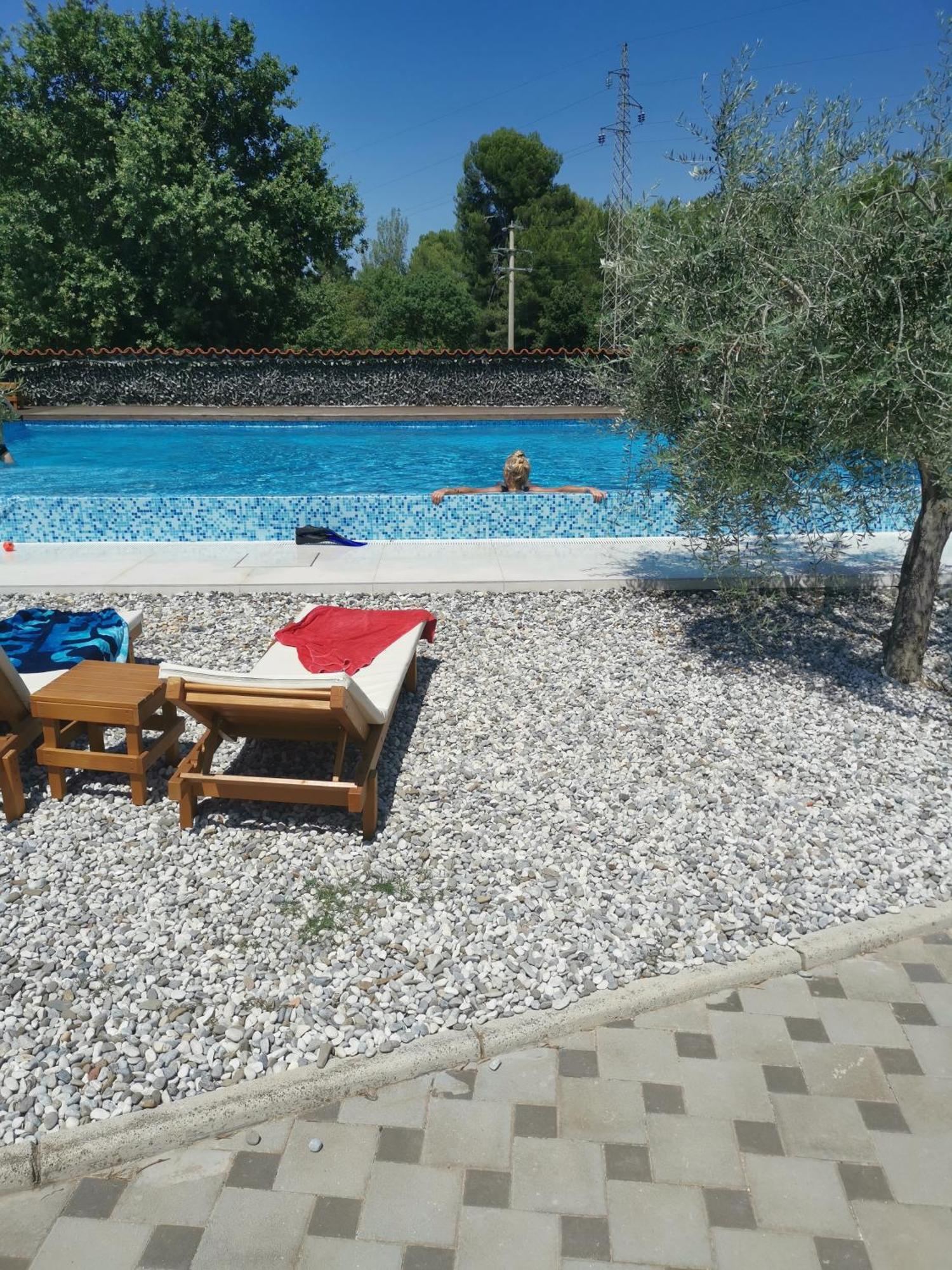 Jacuzi Cottage In The Olive Grove Пула Номер фото